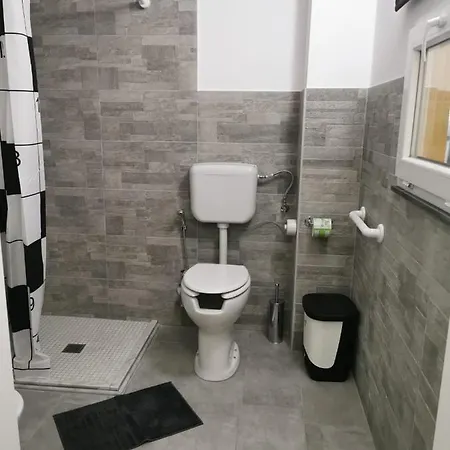 Caronda Διαμέρισμα